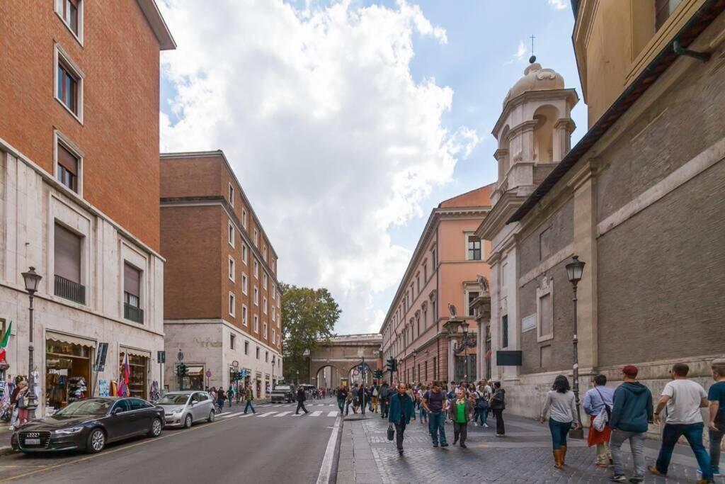 Borgo Pio - Quite And Spacious Apt Rome Exterior photo