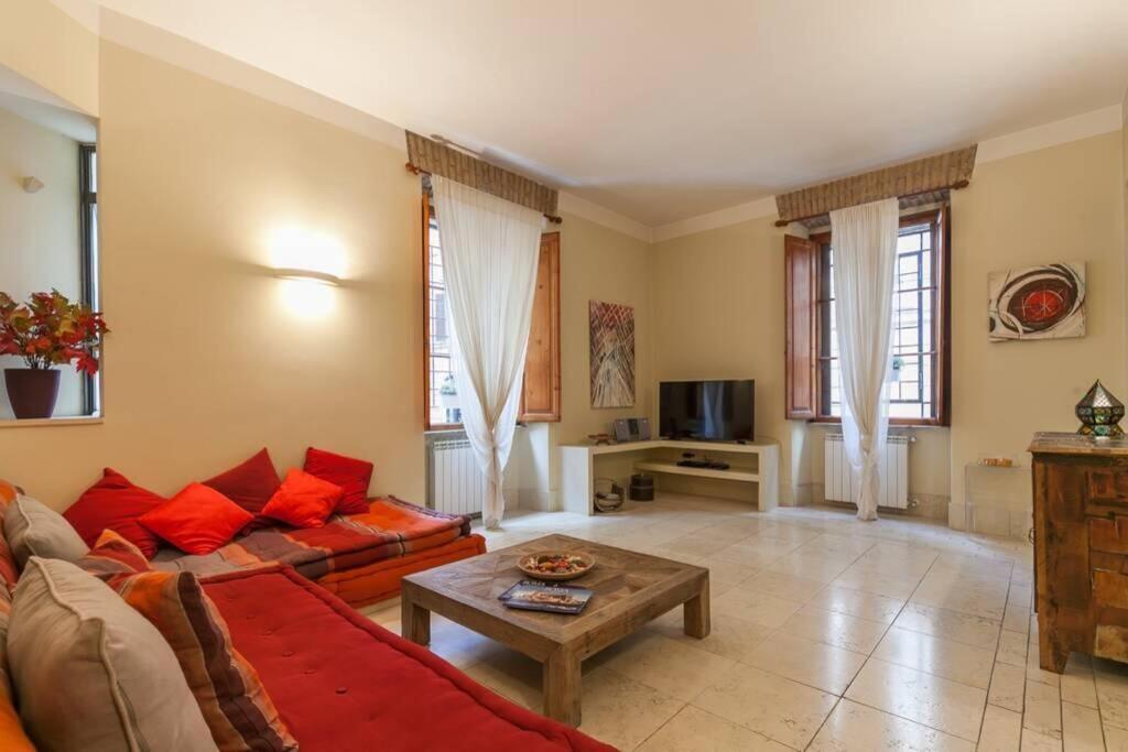 Borgo Pio - Quite And Spacious Apt Rome Exterior photo